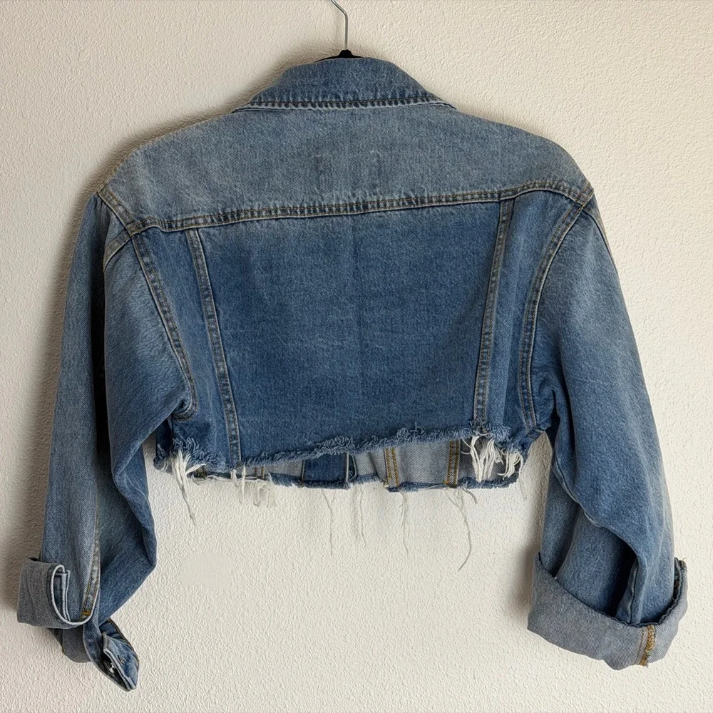 BDG URBAN OUTFITTERS XS CROPPED BLUE DENIM JACKET #76 - Picture 2 of 3
